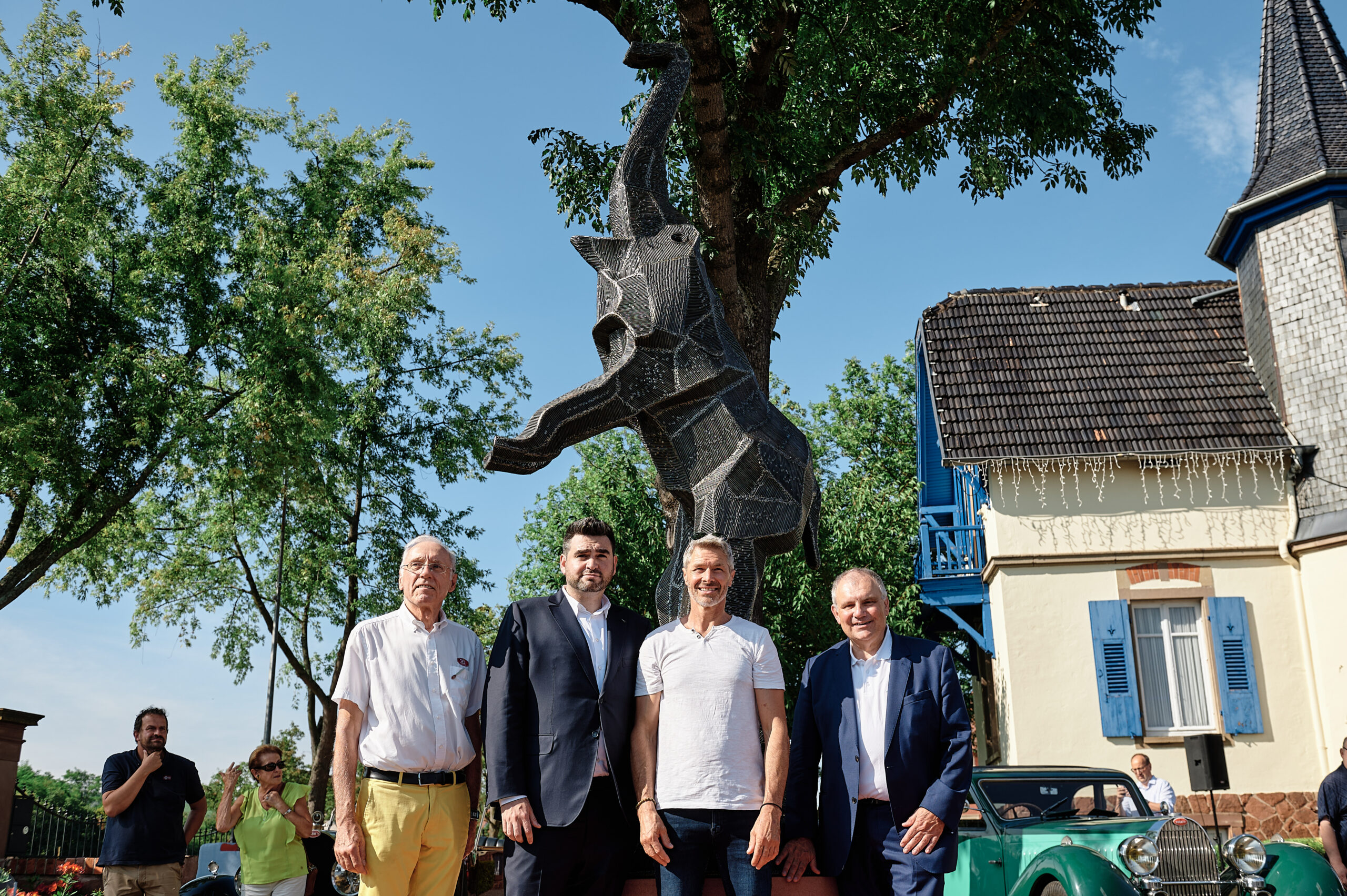 Inauguration de la statue l&rsquo;Eléphant